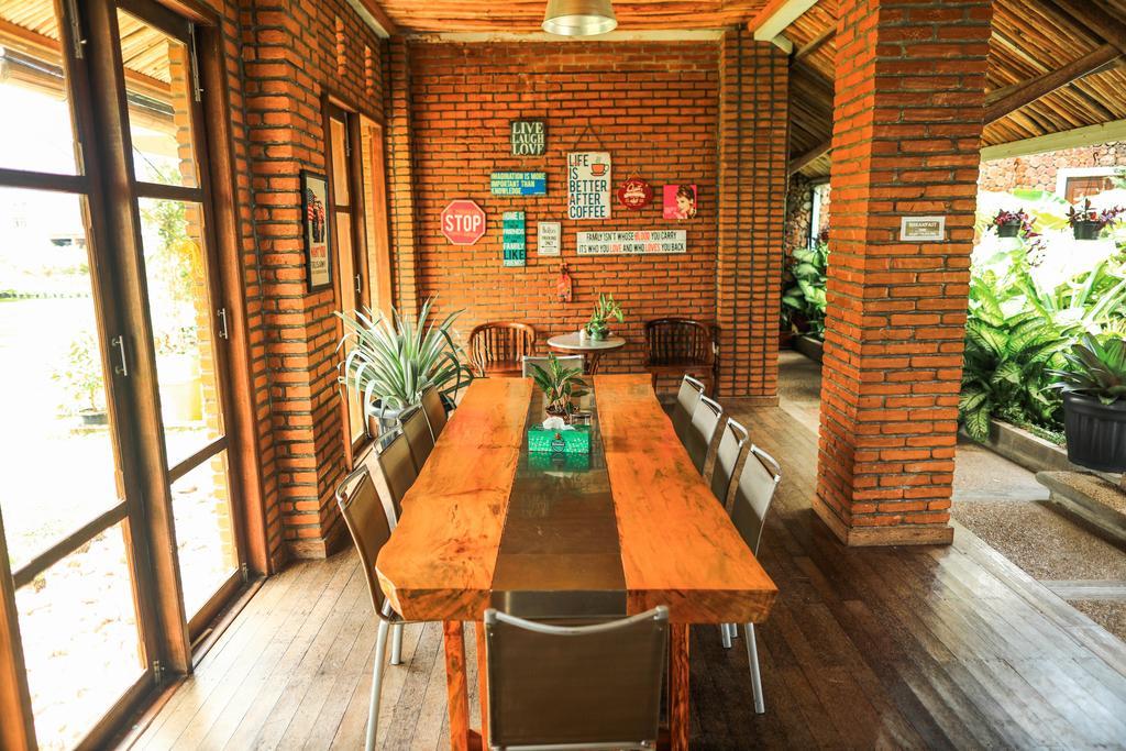 Rumah Pakankamih Bukittinggi Kültér fotó
