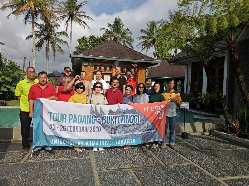 Rumah Pakankamih Bukittinggi Kültér fotó