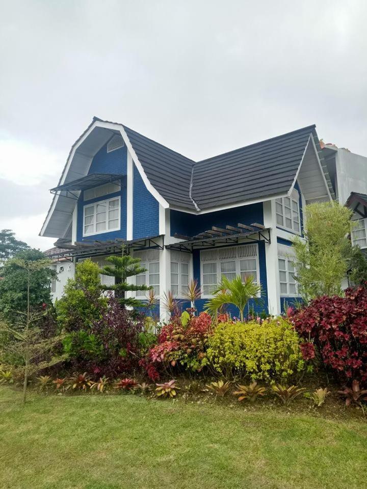 Rumah Pakankamih Bukittinggi Kültér fotó